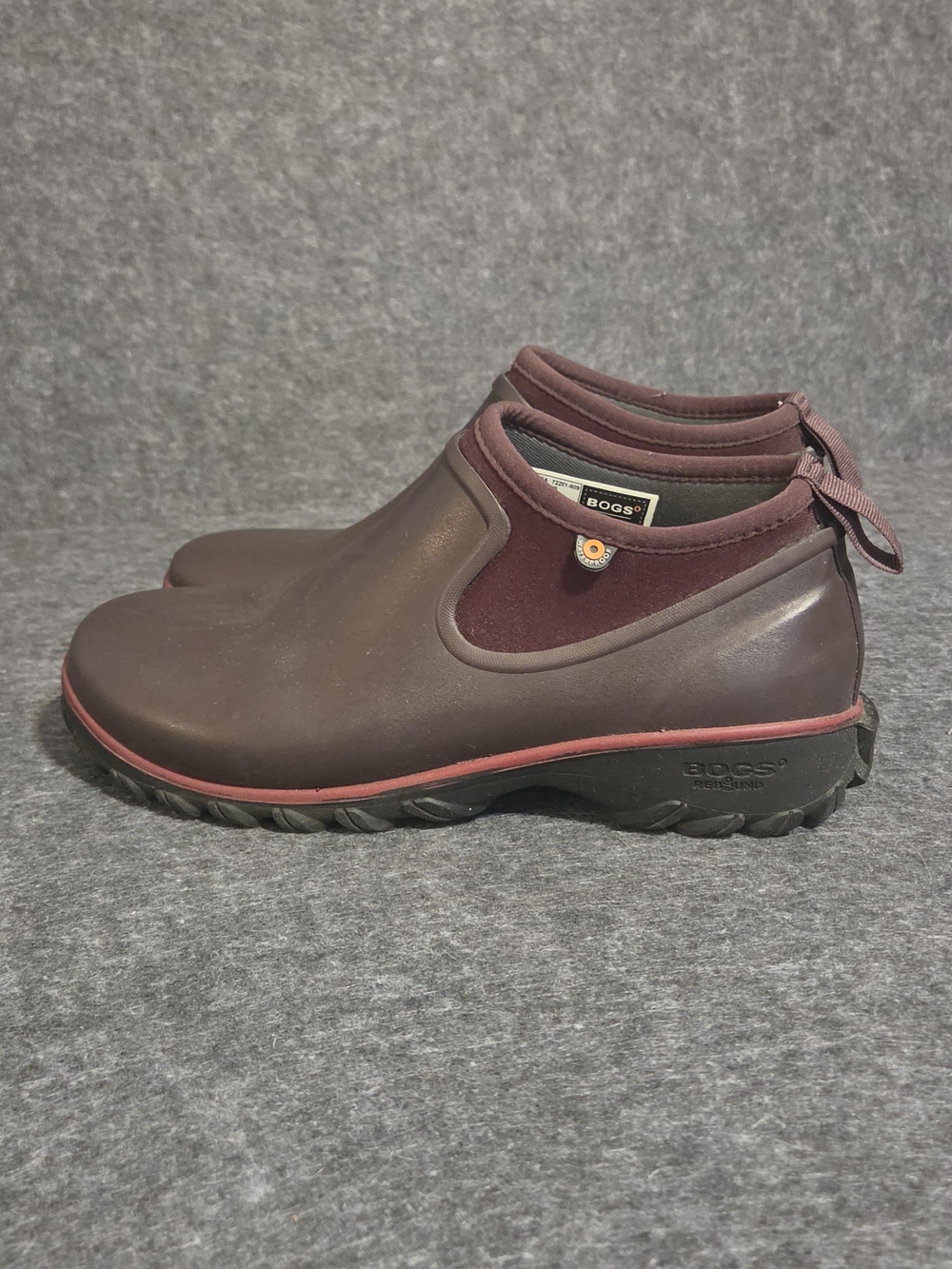 Bogs Women's Maroon Savie Chelsea Waterproof Boots - Picture 4 of 9